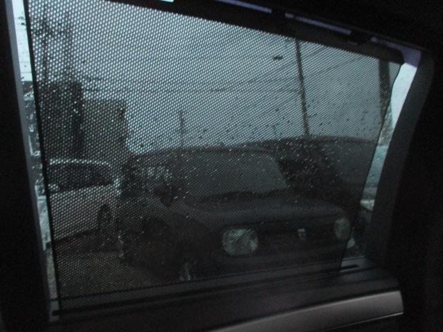 ５シリーズ ５２８ｉツーリング　Ｍスポーツ　Ｂｌｕｅｔｏｏｔｈ接続・ガラスルーフ・ＴＶ・ナビ・ＥＴＣ・バックカメラ・シートヒーター・クルーズコントロール・パワーシート・電動リアゲート・スマートキー・衝突被害軽減システム・横滑り防止装置（31枚目）