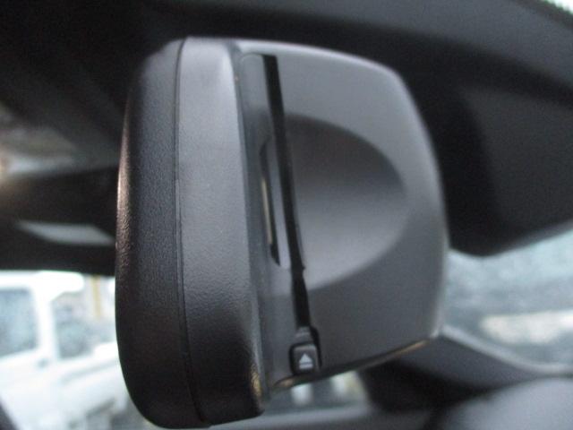 ５シリーズ ５２８ｉツーリング　Ｍスポーツ　Ｂｌｕｅｔｏｏｔｈ接続・ガラスルーフ・ＴＶ・ナビ・ＥＴＣ・バックカメラ・シートヒーター・クルーズコントロール・パワーシート・電動リアゲート・スマートキー・衝突被害軽減システム・横滑り防止装置（39枚目）