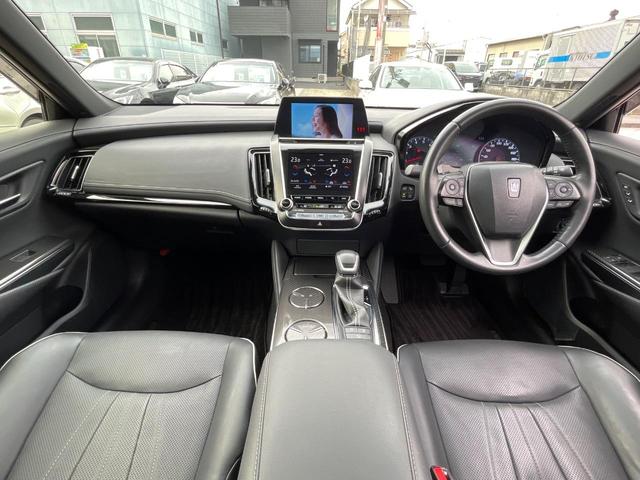 クラウンRS Advance　1/30 2台セット クラウンrsアドバンス（中古車 トヨタ）｜乗用車車体（中古