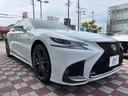 ＬＳ５００　Ｆスポーツ　禁煙車　サンルーフ　ＴＲＤフルエアロ　２１インチ鍛造アルミホイール　デジタルインナーミラー　三眼ヘッドライト　ウッドコンビハンドル　ブラインドスポットモニター　黒革シート(23枚目)