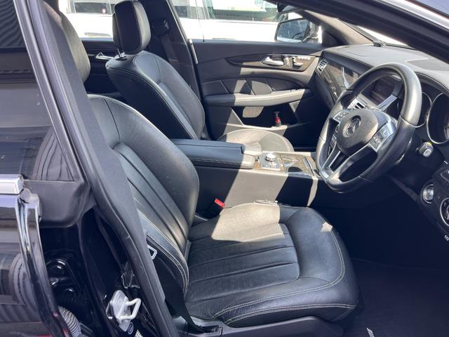 ＣＬＳクラス ＣＬＳ３５０ブルーエフィシェンシＡＭＧスポーツパケジ　純正ナビ　バックカメラ　黒革　サンルーフ　ラグジュアリーシートパッケージ（11枚目）