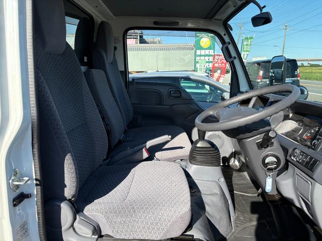 エルフトラック 　スタッドレスタイヤ積み込み（11枚目）