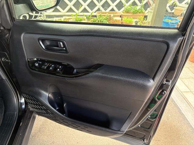 ヴォクシー ZS 社外ナビ フルセグ バックカメラ クルコン ETC Bluetooth(8枚目)