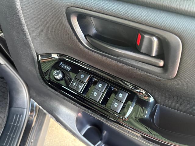 ヴォクシー ZS 社外ナビ フルセグ バックカメラ クルコン ETC Bluetooth(9枚目)