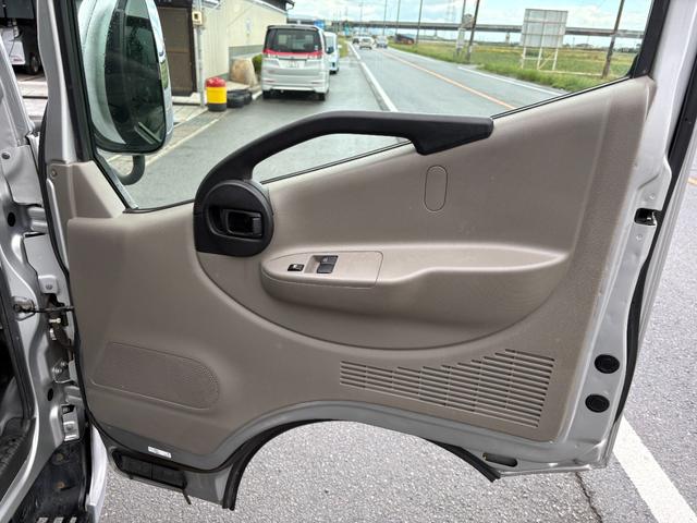 NISSAN ATLAS TRUCK DOUBLE CAB SUPERLOW DX