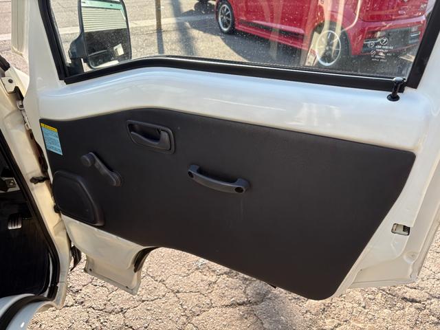 サンバートラック ベースグレード（8枚目）