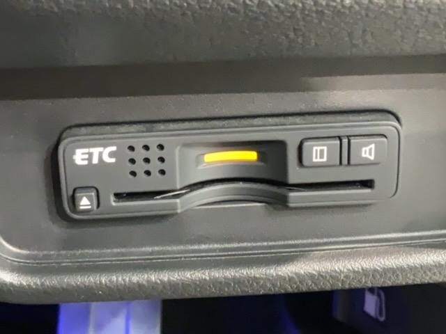 オデッセイ アブソルート・ＥＸ　あんしんＰＫＧ１年保証ワンオ－ナ－　整備記録簿　バックモニター　ＷＡＣ　スマ－トキ－　セキュリティーアラーム　３列シート　ＤＶＤ再生　オートクルーズコントロール　パワーウィンドウ　エアバック　エアコン（12枚目）