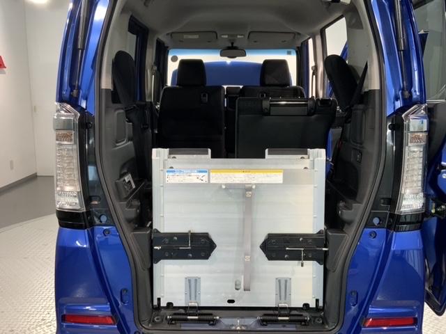 Ｎ－ＢＯＸ＋カスタム Ｇ車いす仕様車　あんしんＰＫＧ福祉車両１年保証ナビ　衝突軽減ブレーキ　サイドエアバッグ　バックカメラ　横滑り防止　スマートキー　オートエアコン　ワンオーナー　福祉車輌　ＡＢＳ　盗難防止システム　ベンチシート　禁煙車（11枚目）