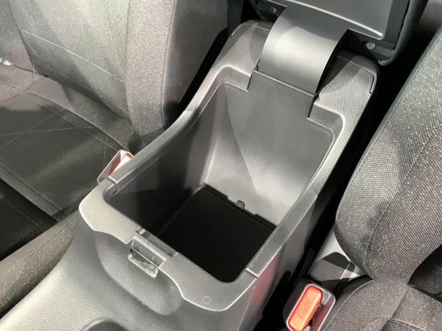 ヴェゼル ｅ：ＨＥＶＸ　ＨＳＥＮＳＩＮＧ最長５年保証ワンオーナー　ＡＡＣ　１オーナ　イモビライザー　スマ－トキ－　誤発進抑制　ＰＷ　リアカメラ　クルコン　ＥＳＣ　ＥＴＣ装備　キーフリー　ＬＥＤヘッドランプ　ナビＴＶ　ＡＢＳ（29枚目）