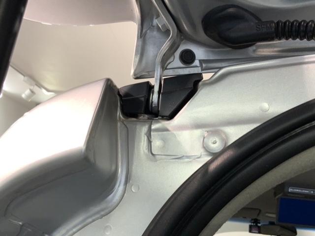 フリードハイブリッド ジャストセレクション 1年保証ナビTVRカメラCD録音 ナビテレビ セキュリティー 横滑り防止機能 記録簿 オートクルーズ 地デジ エアバック DVD再生可能 キーレスエントリー PS ETC フルオートエアコン ABS(43枚目)