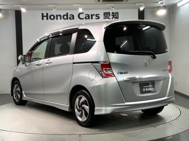 フリードハイブリッド ジャストセレクション 1年保証ナビTVRカメラCD録音 ナビテレビ セキュリティー 横滑り防止機能 記録簿 オートクルーズ 地デジ エアバック DVD再生可能 キーレスエントリー PS ETC フルオートエアコン ABS(48枚目)