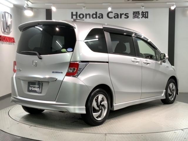 フリードハイブリッド ジャストセレクション 1年保証ナビTVRカメラCD録音 ナビテレビ セキュリティー 横滑り防止機能 記録簿 オートクルーズ 地デジ エアバック DVD再生可能 キーレスエントリー PS ETC フルオートエアコン ABS(50枚目)