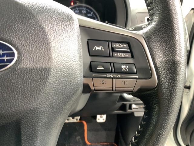 XV 2.0i-Lアイサイト 1年保証 ナビ TV Rカメラ CD録音 スマキ 自動追従 Bカメ USB 地デジ VDC AWD 電動パワーシート DVD再生 盗難防止システム ETC車載器 オートエアコン ABS キーレス(11枚目)