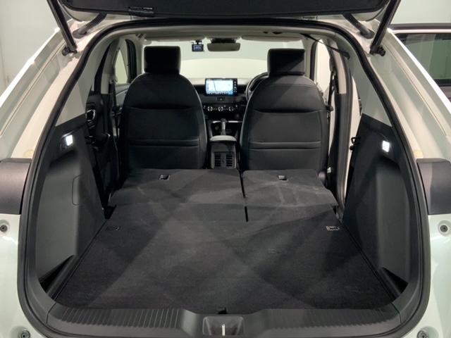 ヴェゼル e:HEVZ HSENSING最長5年保証ワンオーナー 衝突回避支援ブレーキ機能 1オナ スマキ Pトランク フルオートエアコン Dレコ エアバッグ 両席エアバック Rカメ 記録簿付 パワーウィンドウ LEDランプ(19枚目)