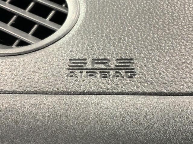 ヴェゼル e:HEVZ HSENSING最長5年保証ワンオーナー 衝突回避支援ブレーキ機能 1オナ スマキ Pトランク フルオートエアコン Dレコ エアバッグ 両席エアバック Rカメ 記録簿付 パワーウィンドウ LEDランプ(23枚目)