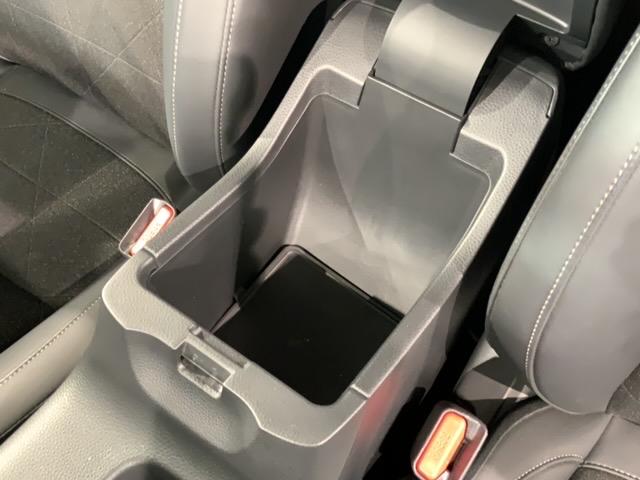 ヴェゼル e:HEVZ HSENSING最長5年保証ワンオーナー 衝突回避支援ブレーキ機能 1オナ スマキ Pトランク フルオートエアコン Dレコ エアバッグ 両席エアバック Rカメ 記録簿付 パワーウィンドウ LEDランプ(29枚目)