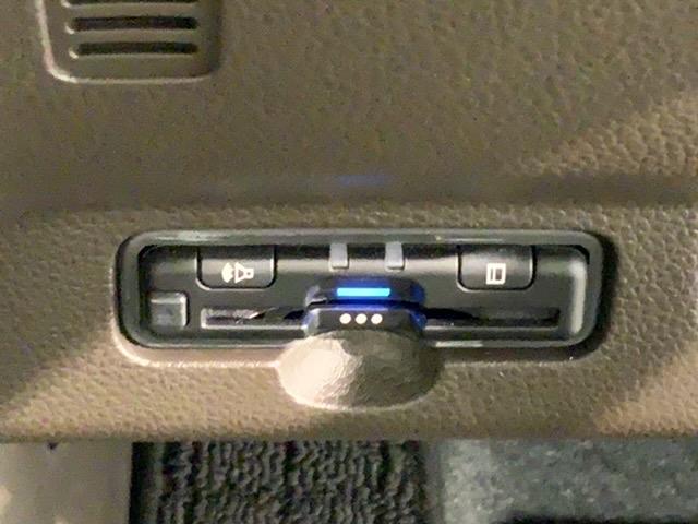 Ｎ－ＷＧＮ Ｌ　ＨＳＥＮＳＩＮＧ新車保証試乗車ワンオーナー　誤発進抑制　シートヒータ　記録簿　バックカメラ　ベンチシート　盗難防止システム　ＡＢＳ　スマートキー　ＬＥＤヘッドライト　サイドカーテンエアバック　クルコン（13枚目）