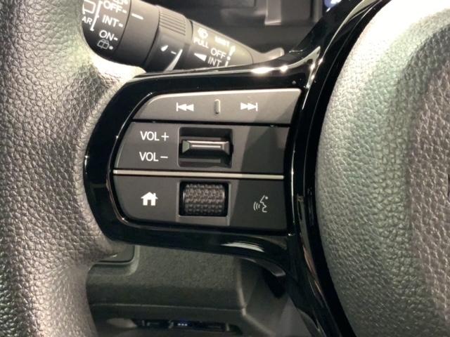 N-BOXカスタム スロープ HSENSING 福祉車両 新車保証 試乗車 ベンチシート Wパワスラ Bカメラ LEDヘッドライト シートヒーター フルセグTV ETC ABS スマートキー オートクルーズコントロール キーレス(10枚目)