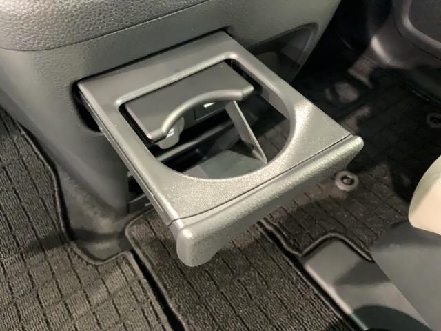 フリード エアーEX HSENSING 新車保証 試乗車 ワンオ-ナ- バックモニター 盗難防止システム 両側パワースライドドア 横滑り防止装置 クルコン フルセグ ETC車載器 オートエアコン シートヒーター USB(27枚目)