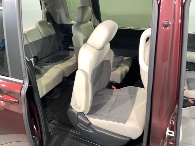 フリード エアーEX HSENSING 新車保証 試乗車 ワンオ-ナ- バックモニター 盗難防止システム 両側パワースライドドア 横滑り防止装置 クルコン フルセグ ETC車載器 オートエアコン シートヒーター USB(32枚目)