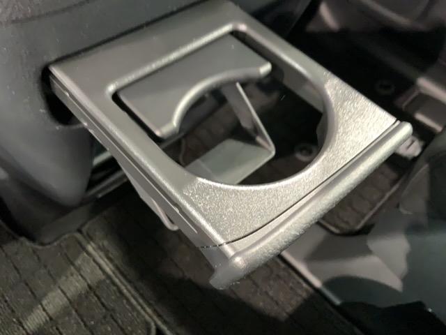 フリード エアーEX HSENSING 新車保証 試乗車 ワンオ-ナ- バックモニター 盗難防止システム 両側パワースライドドア 横滑り防止装置 クルコン フルセグ ETC車載器 オートエアコン シートヒーター USB(26枚目)