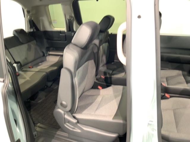 フリード エアーEX HSENSING 新車保証 試乗車 ワンオ-ナ- バックモニター 盗難防止システム 両側パワースライドドア 横滑り防止装置 クルコン フルセグ ETC車載器 オートエアコン シートヒーター USB(33枚目)