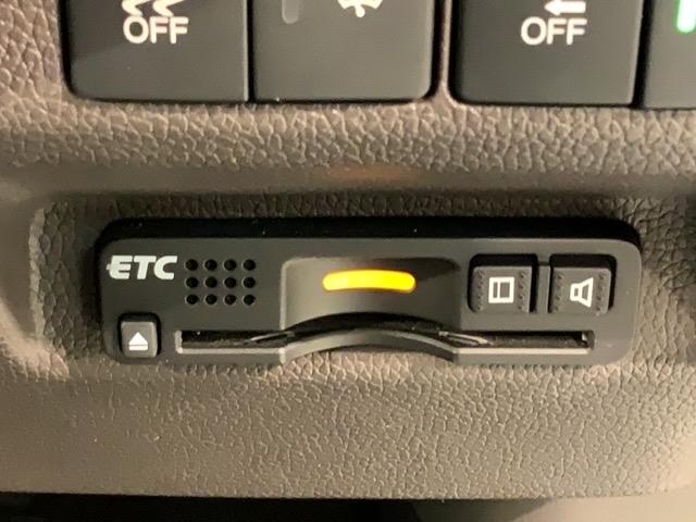 フリード G・ホンダセンシング 1年保証ワンオーナーナビTVDVD Fセグ 追突被害軽減ブレーキ Wエアバッグ パワーウィンドウ 1オ-ナ- アクティブクルーズコントロール スマートキ カラーバックモニター 整備点検記録簿 VSA(13枚目)