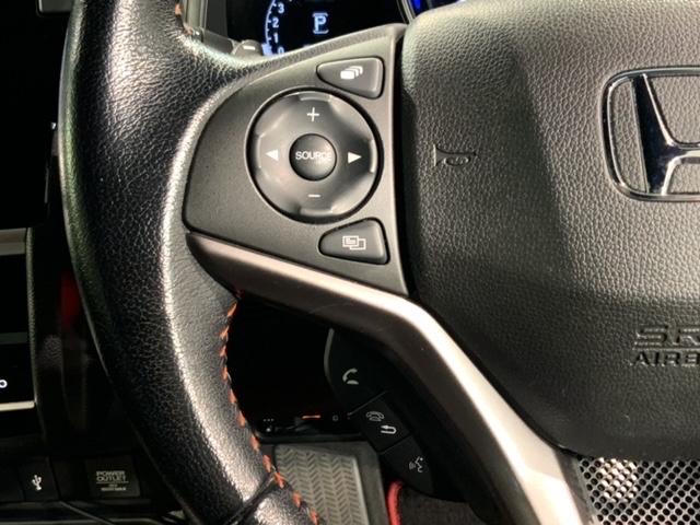 フィット ＲＳホンダセンシング　最長５年保証　ワンオーナー　ナビＶＸＭ－１９５ＶＦｉ　ＴＶ　Ｒカメラ　ＣＤ録音　ＢＴオ－ディオ　ＤＶＤ　ＥＴＣ　ＬＥＤライト　ＶＳＡ　クルコン　アルミ　フォグ　スマートキー　盗難防止装置　整備記録簿（10枚目）