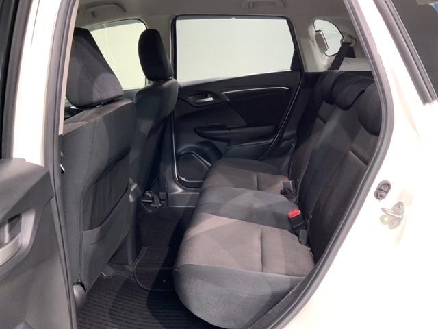 フィットハイブリッド Ｆパッケージ　１年保証　ナビＶＸＭ－１４５ＶＳｉ　ＴＶ　Ｒカメラ　ＤＶＤ　ドラレコ　ＥＴＣ　スマ－トキ－　盗難防止装置　ドアバイザ－　ＡＡＣ　Ｗエアバッグ　盗難警報装置　ＡＵＴＯエアコン　Ｄレコ　助手席エアバック（30枚目）