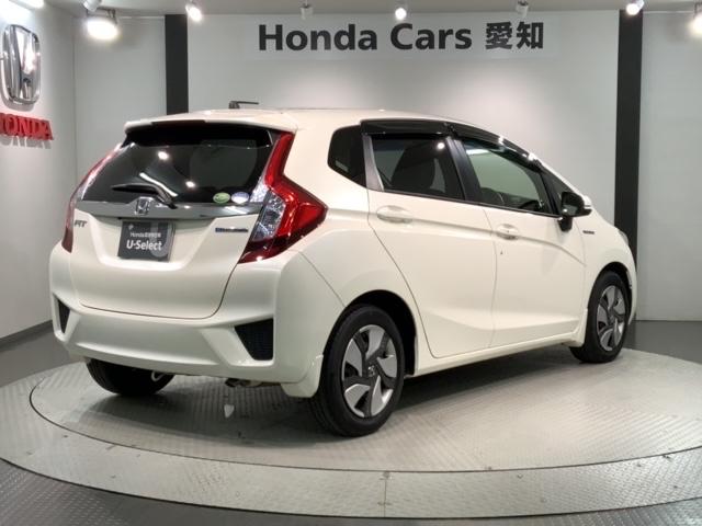 フィットハイブリッド Ｆパッケージ　１年保証　ナビＶＸＭ－１４５ＶＳｉ　ＴＶ　Ｒカメラ　ＤＶＤ　ドラレコ　ＥＴＣ　スマ－トキ－　盗難防止装置　ドアバイザ－　ＡＡＣ　Ｗエアバッグ　盗難警報装置　ＡＵＴＯエアコン　Ｄレコ　助手席エアバック（50枚目）