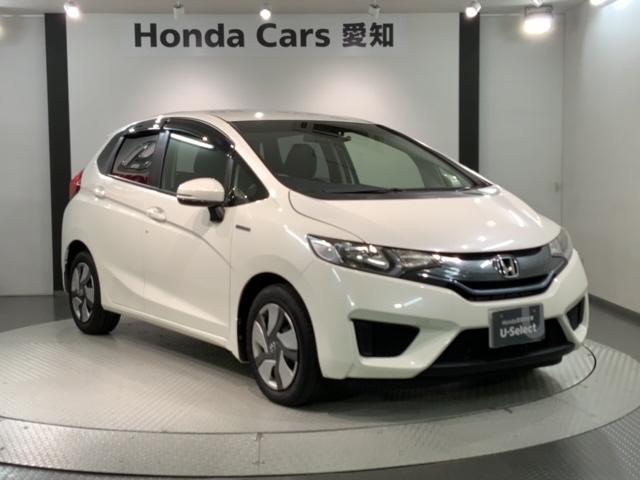 フィットハイブリッド Ｆパッケージ　１年保証　ナビＶＸＭ－１４５ＶＳｉ　ＴＶ　Ｒカメラ　ＤＶＤ　ドラレコ　ＥＴＣ　スマ－トキ－　盗難防止装置　ドアバイザ－　ＡＡＣ　Ｗエアバッグ　盗難警報装置　ＡＵＴＯエアコン　Ｄレコ　助手席エアバック（52枚目）