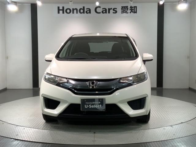 フィットハイブリッド Ｆパッケージ　１年保証　ナビＶＸＭ－１４５ＶＳｉ　ＴＶ　Ｒカメラ　ＤＶＤ　ドラレコ　ＥＴＣ　スマ－トキ－　盗難防止装置　ドアバイザ－　ＡＡＣ　Ｗエアバッグ　盗難警報装置　ＡＵＴＯエアコン　Ｄレコ　助手席エアバック（53枚目）