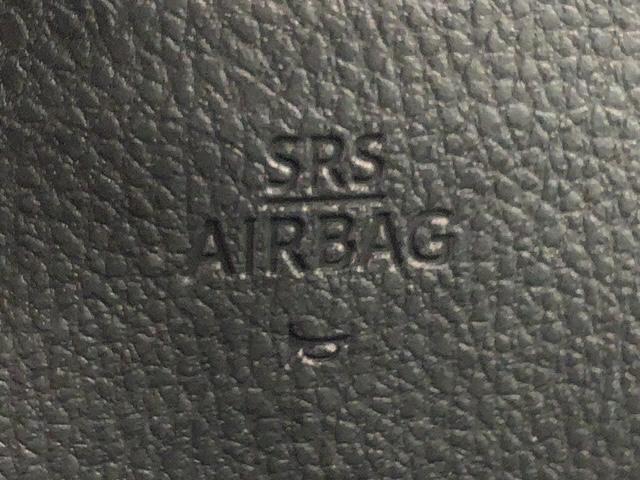 ヴォクシー ハイブリッドV 1年保証 ワンオーナー ナビ TV Rカメラ DVD Rモニター ドラレコ ETC LEDライト 横滑り防止 両側電動ドア シートヒーター クルコン フォグ スマートキー 盗難防止装置 整備記録簿(22枚目)