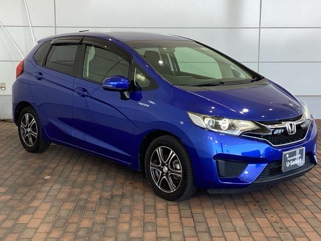 フィットハイブリッド Ｆパッケージ　福祉車両１年保証ワンオ－ナ－ナビ　地デジＴＶ　盗難警報装置　ワンオ－ナ－車　記録簿有り　ＡＵＴＯエアコン　助手席エアバック　ＥＴＣ付き　リヤカメラ　ＡＢＳ付　ＤＶＤ視聴　横滑り防止システム　ナビテレビ（46枚目）