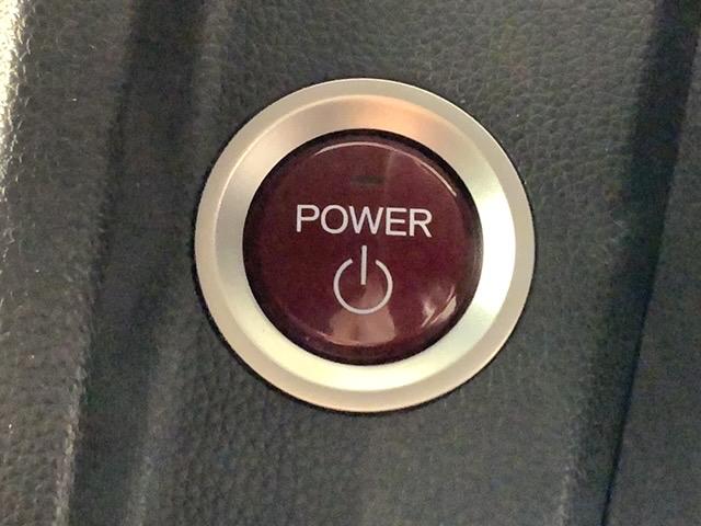 フィットハイブリッド Fパッケージ 1年保証 ナビVXM-194VFi TV Rカメラ BTオ-ディオ DVD ドラレコ ETC VSA スマ-トキ- スペアキ- 盗難防止装置 整備記録簿 ドアバイザ- AAC Wエアバッグ 記録簿有り(14枚目)