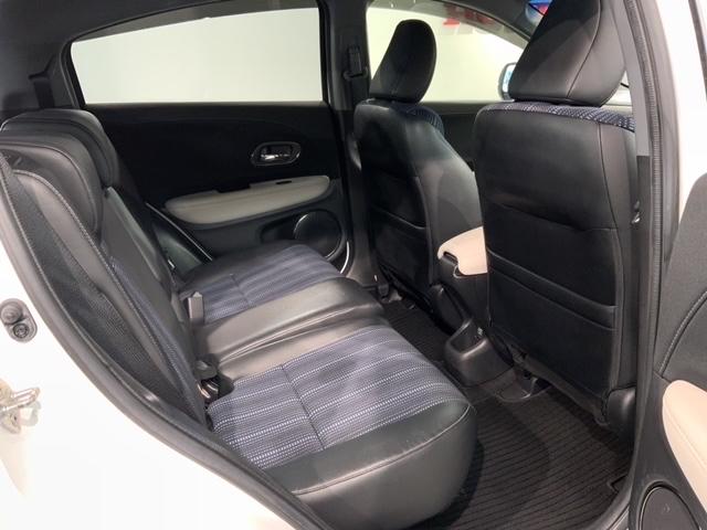 ヴェゼル ハイブリッドＺスタイルエディション　あんしんＰＫＧ　１年保証　ワンオーナー　ナビＶＸＭ－１６５ＶＦｉ　ＴＶ　Ｒカメラ　ＣＤ録音　ＢＴオ－ディオ　ＤＶＤ　ＥＴＣ　ＬＥＤライト　ＶＳＡ　シートヒーター　クルコン　アルミ　フォグ　スマートキー（18枚目）