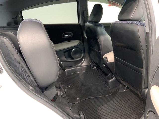 ヴェゼル ハイブリッドＺスタイルエディション　あんしんＰＫＧ　１年保証　ワンオーナー　ナビＶＸＭ－１６５ＶＦｉ　ＴＶ　Ｒカメラ　ＣＤ録音　ＢＴオ－ディオ　ＤＶＤ　ＥＴＣ　ＬＥＤライト　ＶＳＡ　シートヒーター　クルコン　アルミ　フォグ　スマートキー（34枚目）