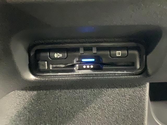 Ｎ－ＢＯＸカスタム ターボ　Ｈ　ＳＥＮＳＩＮＧ　新車保証　試乗車　ワンオ－ナ－　ナビＬＸＵ－２４２ＮＢｉ　ＴＶ　Ｒカメラ　ＣＤ録音　ＢＴオ－ディオ　ＤＶＤ　シ－トヒ－タ－　ＥＴＣ　ＬＥＤライト　両側電動ドア　ＶＳＡ　クルコン（13枚目）