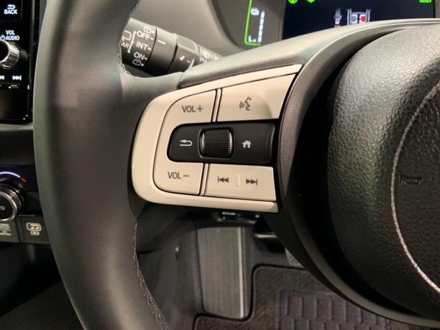 フィット e:HEVホーム H SENSING 新車保証 試乗車 ワンオーナー 純正ナビ TV Rカメラ BTオ-ディオ ETC LEDライト VSA クルコン スマートキー 盗難防止装置 整備記録簿 AAC Wエアバッグ(10枚目)