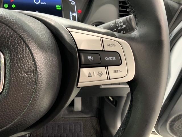 フィット e:HEVホーム H SENSING 新車保証 試乗車 ワンオーナー 純正ナビ TV Rカメラ BTオ-ディオ ETC LEDライト VSA クルコン スマートキー 盗難防止装置 整備記録簿 AAC Wエアバッグ(11枚目)