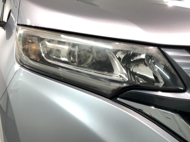 フリード Ｇ・ホンダセンシング　１年保証　ワンオーナー　ナビＶＸＭ－１７４ＶＦｉ　ＴＶ　Ｒカメラ　ＢＴオ－ディオ　ＤＶＤ　ＥＴＣ　ＬＥＤライト　ＶＳＡ　両側電動ドア　クルコン　アルミ　スマートキー　盗難防止装置　整備記録簿　ＡＡＣ（8枚目）