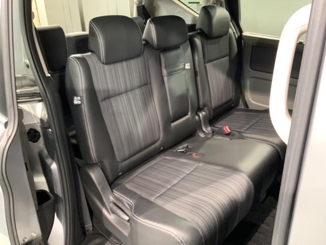 フリード Ｇ・ホンダセンシング　１年保証　ワンオーナー　ナビＶＸＭ－１７４ＶＦｉ　ＴＶ　Ｒカメラ　ＢＴオ－ディオ　ＤＶＤ　ＥＴＣ　ＬＥＤライト　ＶＳＡ　両側電動ドア　クルコン　アルミ　スマートキー　盗難防止装置　整備記録簿　ＡＡＣ（19枚目）