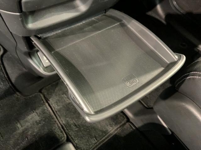 フリード Ｇ・ホンダセンシング　１年保証　ワンオーナー　ナビＶＸＭ－１７４ＶＦｉ　ＴＶ　Ｒカメラ　ＢＴオ－ディオ　ＤＶＤ　ＥＴＣ　ＬＥＤライト　ＶＳＡ　両側電動ドア　クルコン　アルミ　スマートキー　盗難防止装置　整備記録簿　ＡＡＣ（27枚目）