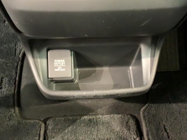 フリード Ｇ・ホンダセンシング　１年保証　ワンオーナー　ナビＶＸＭ－１７４ＶＦｉ　ＴＶ　Ｒカメラ　ＢＴオ－ディオ　ＤＶＤ　ＥＴＣ　ＬＥＤライト　ＶＳＡ　両側電動ドア　クルコン　アルミ　スマートキー　盗難防止装置　整備記録簿　ＡＡＣ（28枚目）