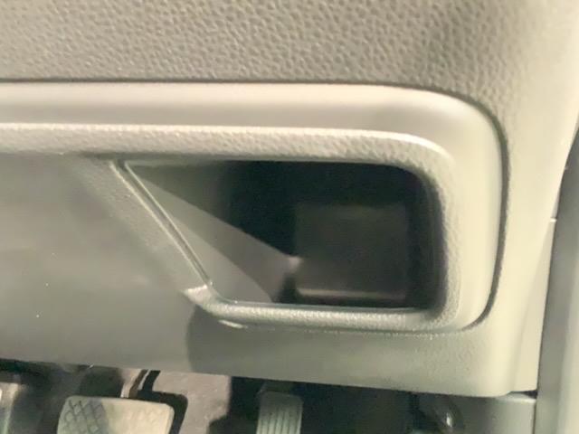 ヴェゼル ｅ：ＨＥＶＸ・ＨｕＮＴパッケージ　Ｈ　ＳＥＮＳＩＮＧ　新車保証　試乗車　ワンオーナー　ナビＬＸＭ－２４２ＺＦＮｉ　ＴＶ　Ｒカメラ　ＢＴオ－ディオ　ＥＴＣ　ＬＥＤライト　ＶＳＡ　シートヒーター　クルコン　アルミ　フォグ　スマートキー（30枚目）