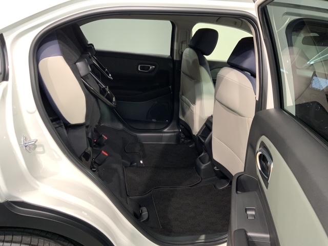 ヴェゼル ｅ：ＨＥＶＸ・ＨｕＮＴパッケージ　Ｈ　ＳＥＮＳＩＮＧ　新車保証　試乗車　ワンオーナー　ナビＬＸＭ－２４２ＺＦＮｉ　ＴＶ　Ｒカメラ　ＢＴオ－ディオ　ＥＴＣ　ＬＥＤライト　ＶＳＡ　シートヒーター　クルコン　アルミ　フォグ　スマートキー（35枚目）