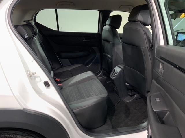 ＷＲ－Ｖ Ｚブラックスタイル　Ｈ　ＳＥＮＳＩＮＧ　新車保証　試乗車　ワンオーナー　ナビＬＸＭ－２４５ＺＦＥｉ　ＴＶ　Ｒカメラ　ＢＴオ－ディオ　ＥＴＣ　ＬＥＤライト　ＶＳＡ　クルコン　アルミ　フォグ　スマートキー　盗難防止装置（18枚目）