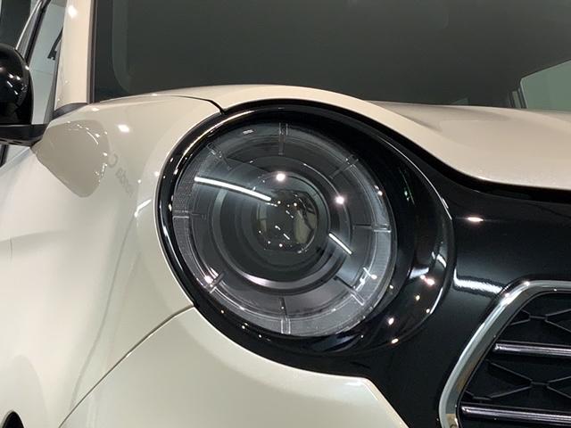 N-ONE オリジナルスタイルプラスアーバン H SENSING 新車保証 試乗車 ワンオ-ナ- ナビVXM-245ZFEi TV Rカメラ BTオ-ディオ シ-トヒ-タ-ETC LEDライト VSAクルコン スマ-トキ- スペアキ-盗難防止装置(8枚目)