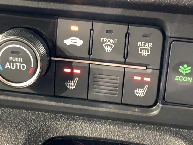 Ｎ－ＢＯＸカスタム ターボ　Ｈ　ＳＥＮＳＩＮＧ　新車保証　試乗車　ワンオ－ナ－　ナビＬＸＵ－２４２ＮＢｉ　ＴＶ　Ｒカメラ　ＣＤ録音　ＢＴオ－ディオ　ＤＶＤ　シ－トヒ－タ－　ＥＴＣ　ＬＥＤライト　両側電動ドア　横滑り防止　クルコン（12枚目）