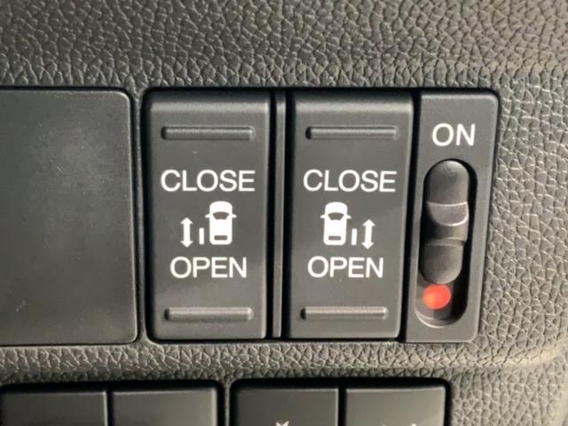 フリード Ｇブラックスタイル　Ｈ　ＳＥＮＳＩＮＧ　最長５年保証　ナビＶＸＭ－２２５Ｃｉ　Ｒカメラ　ＢＴオ－ディオ　ドラレコ　ＥＴＣ　ＬＥＤライト　両側電動ドア　ＶＳＡ　シ－トヒ－タ－　クルコン　アルミ　スマ－トキ－　盗難防止装置（14枚目）